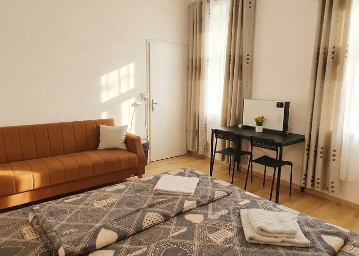 Close To Center - Affordable Private With Tv * Vienna